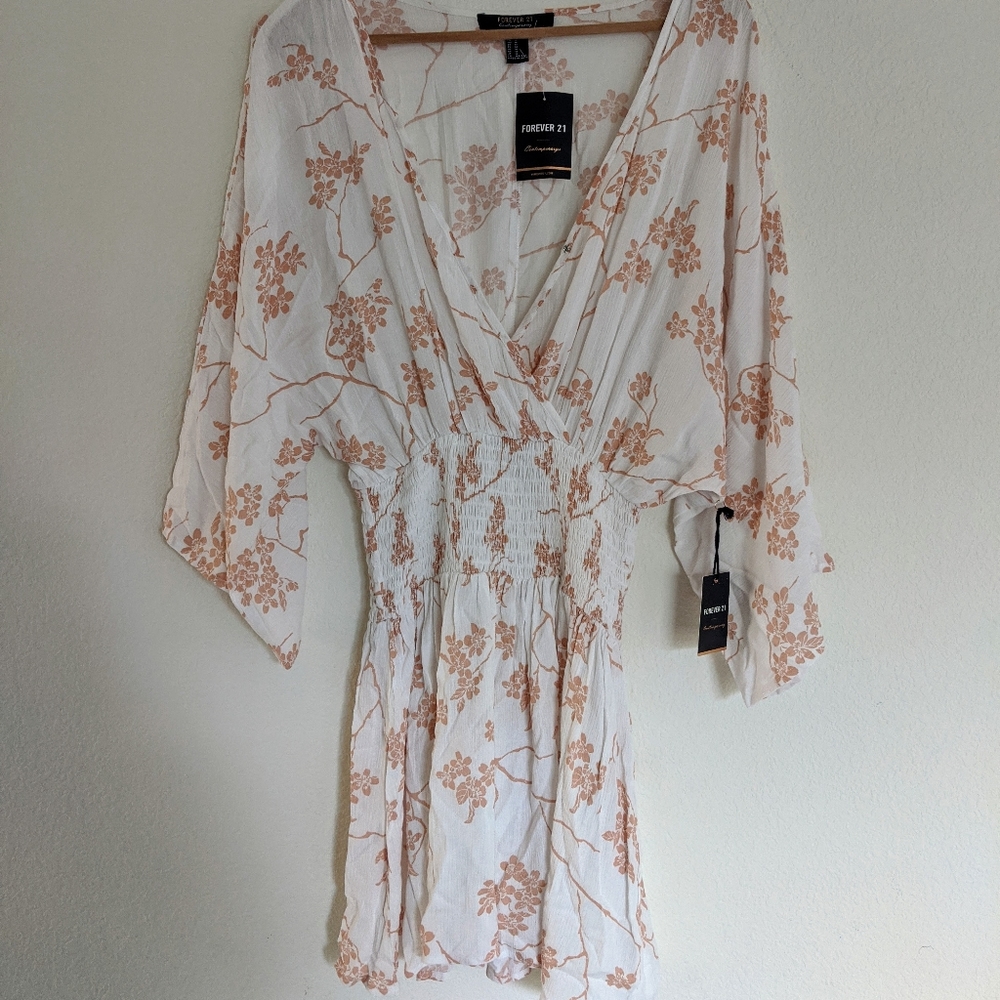 Forever 21 Contemporary Woven Rayon Size M